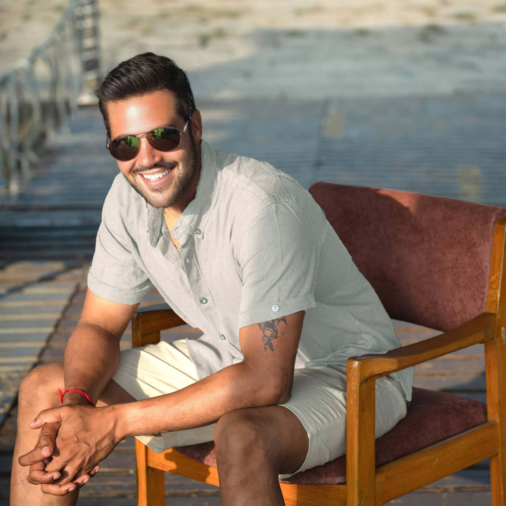 Men’s Linen Blend Short Sleeve Casual Shirt for Vacation, Holiday, Casual Party, Lightweight Button Down Shirt - Light Grey